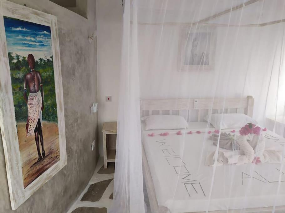 Twiga House Resort Piscina ☆☆☆☆☆ Pearl Beach Watamu Kültér fotó